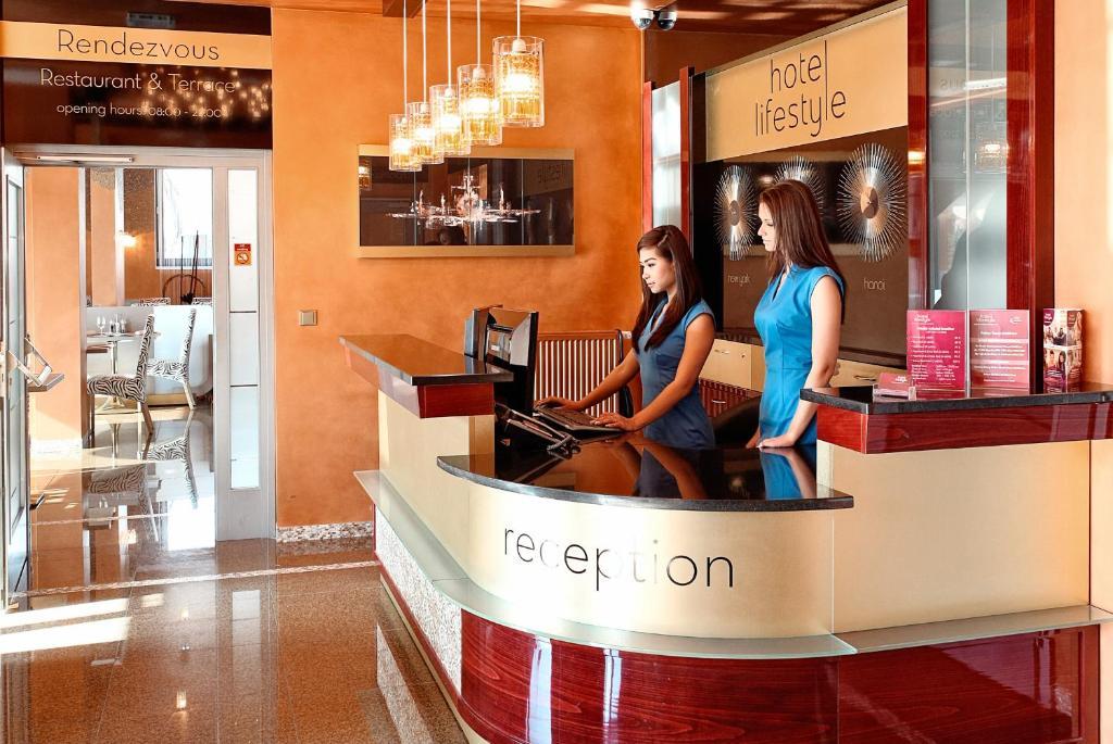 Hotel Lifestyle Prag Exterior foto