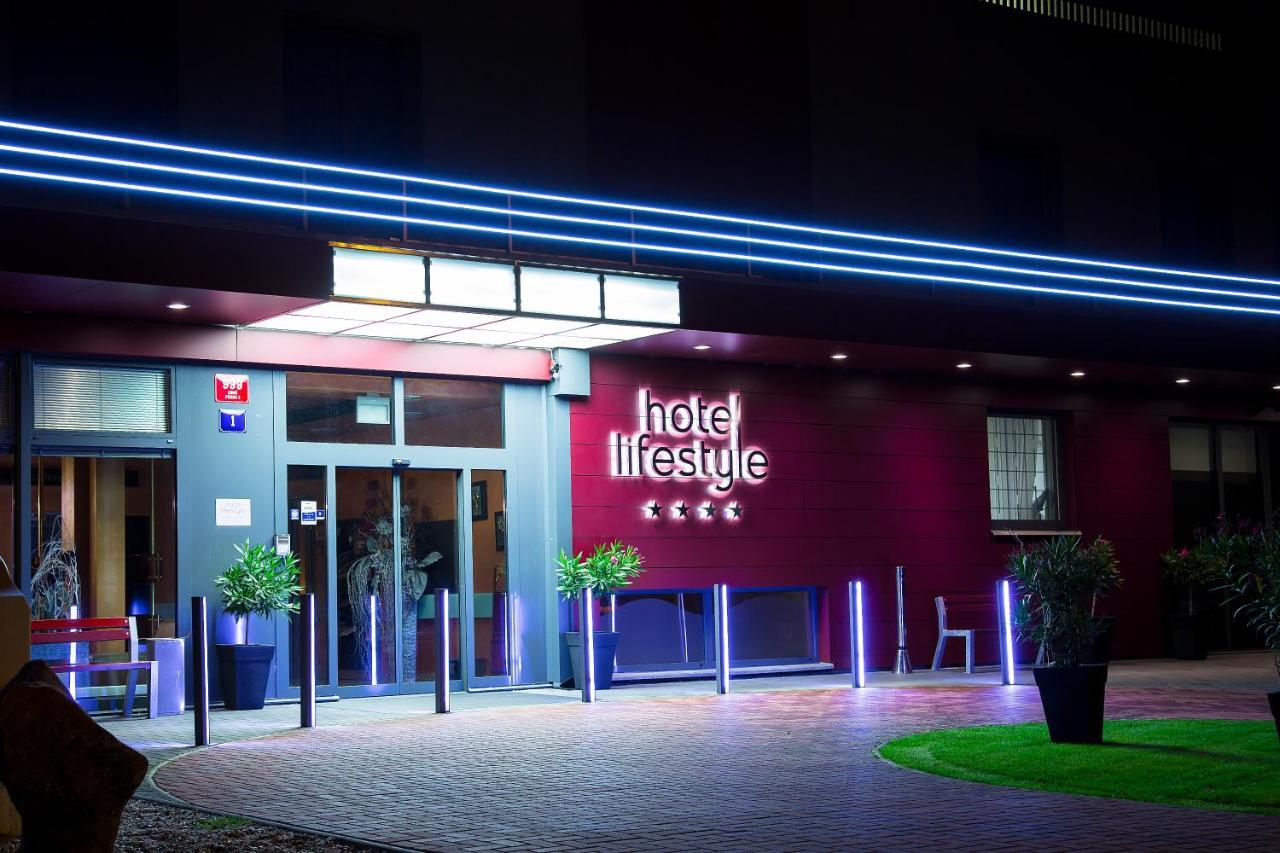 Hotel Lifestyle Prag Exterior foto